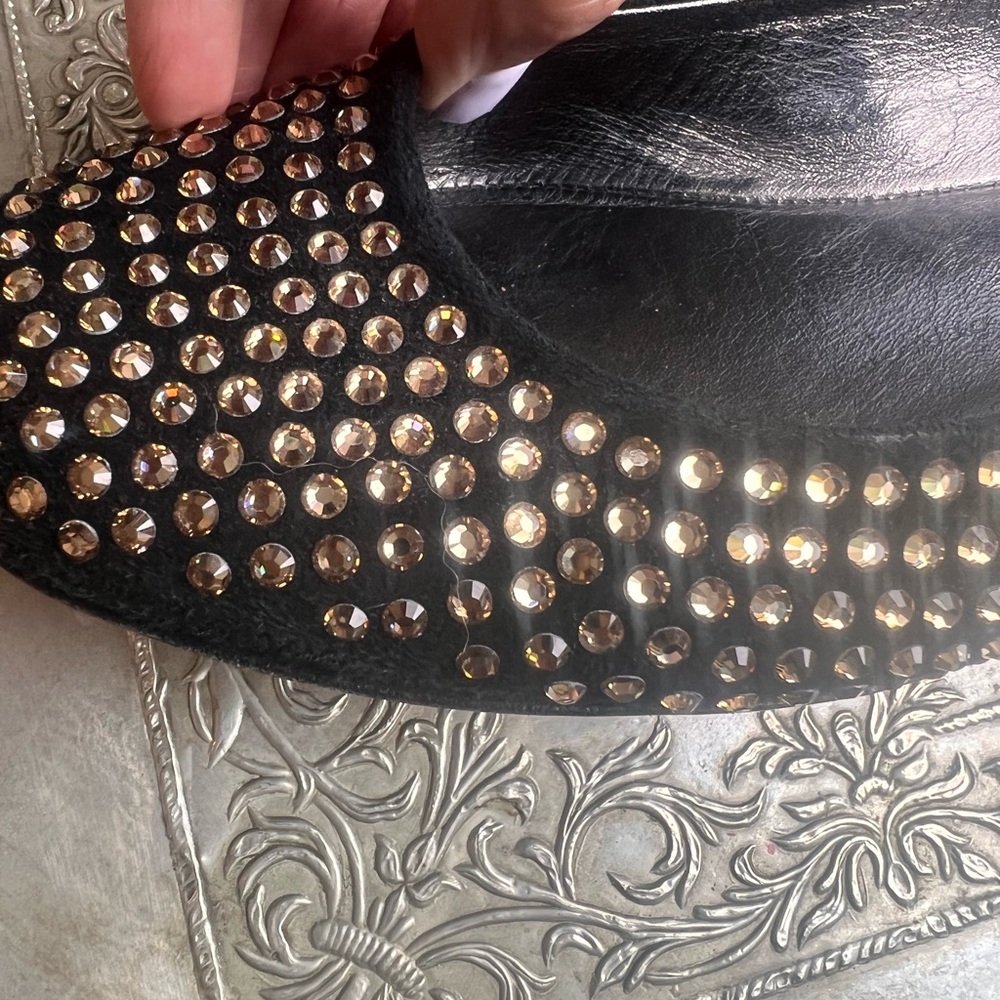 Giuseppe Zannoti Black and Gold Studded Women's Flats. - Picture 11 of 13
